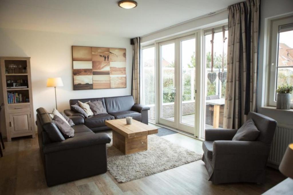 Weidevilla Xxl Hollum  Exteriör bild