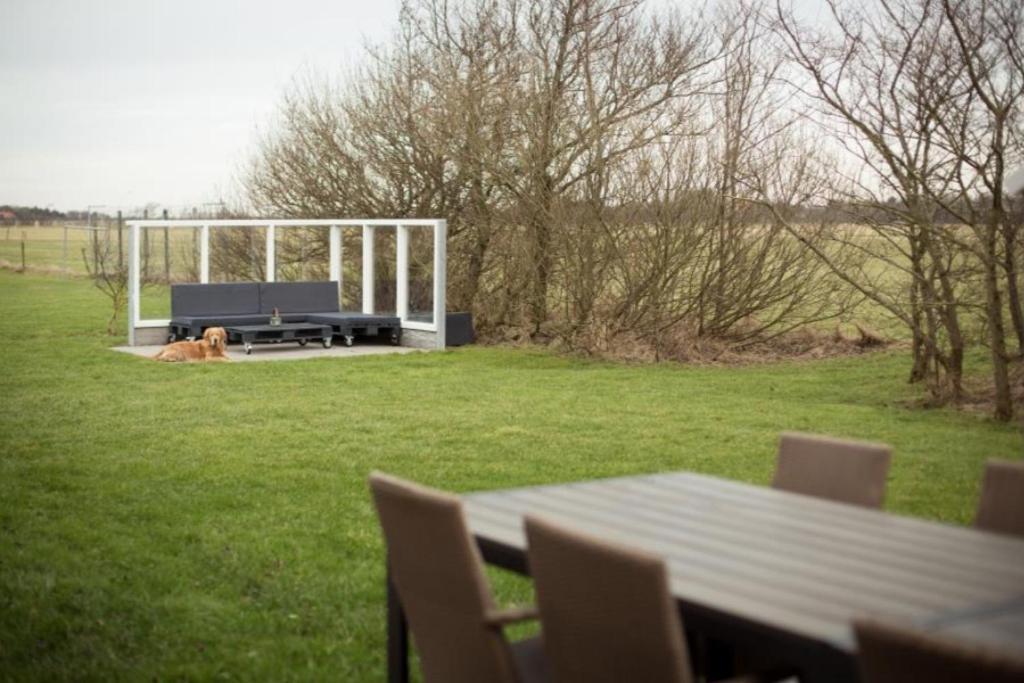 Weidevilla Xxl Hollum  Exteriör bild